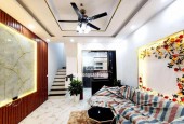 TT Hai Bà Trưng, Nhà Đẹp Dân Xây, Ngõ Nông Gần Phố, 45m - 5 Tầng Hơn 7 Tỷ